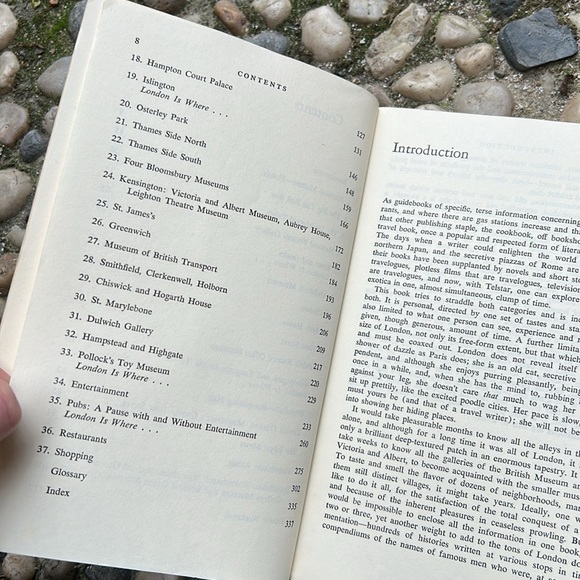 Vintage “London: Places & Pleasures" An Uncommon Guidebook Travel Book 1971 - Picture 7 of 8